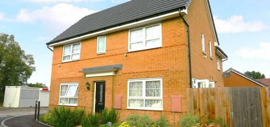 3 bedroom semi-detached house