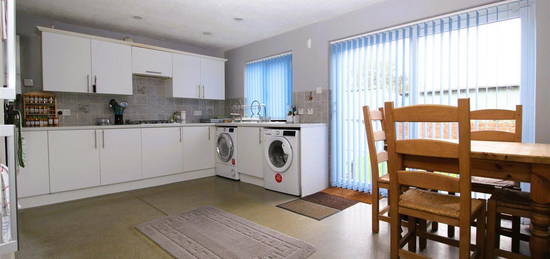 3 bed end terrace house for sale