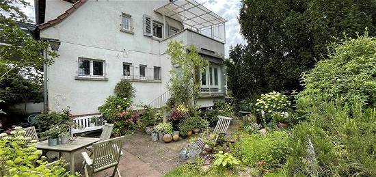 Charmantes Einfamilienhaus in Seligenstadt mit großem Grundstück und viel Potenzial