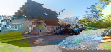 Pavillon 7 pièces 150 m²