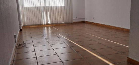 Appartement  à vendre, 3 pièces, 2 chambres, 59 m²