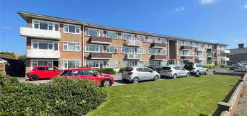 Flat for sale in Brighton Road, Lancing, West Sussex BN15