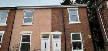 3 bedroom end of terrace house