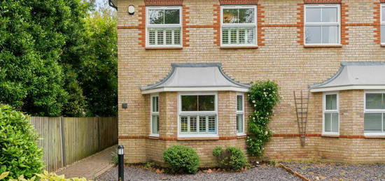 4 bedroom semi-detached house