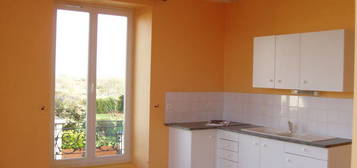 Appartement T3 54 m² Conlie