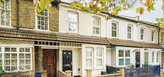 Property to rent in Chertsey Road, St Margarets, Twickenham TW1