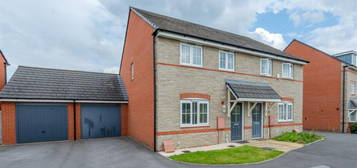 3 bedroom semi-detached house