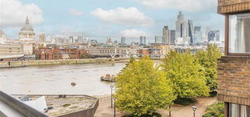 Flat for sale in Hopton Street, London SE1