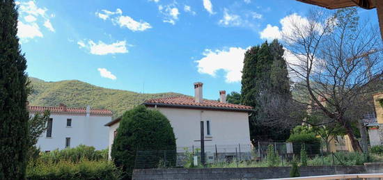 Location Amélie Les Bains avec terrasse