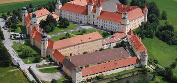 Wohnen im Chorherrenstift Vorau - 70 m² Wohnung mit Blick auf den Hofanger