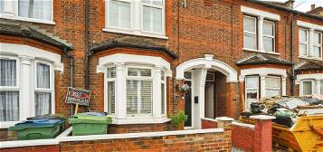 Terraced house for sale in Whippendell Road, Watford WD18