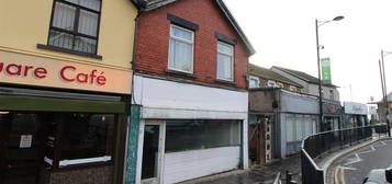 Property to rent in Cardiff Road, Bargoed CF81