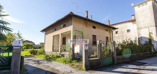 Villa unifamiliare via Monte Fara 5, Centro, Maniago