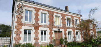 Vente maison 6 pièces 182 m²