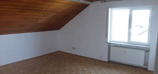 16_EI6684b Helle 3,5-Zimmer-Eigentumswohnungen mit Südwest-Loggia / Nittenau