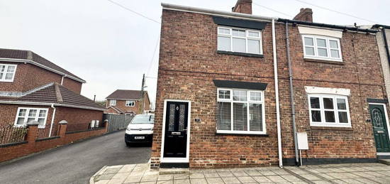 2 bed terraced house for sale