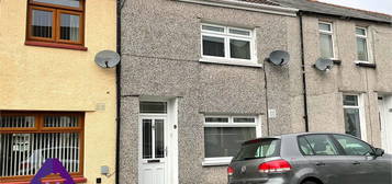 3 bed terraced house for sale