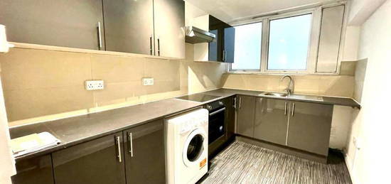 2 bed flat to rent