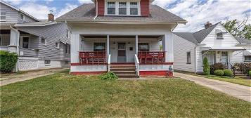 7506 Newport Ave, Parma, OH 44129