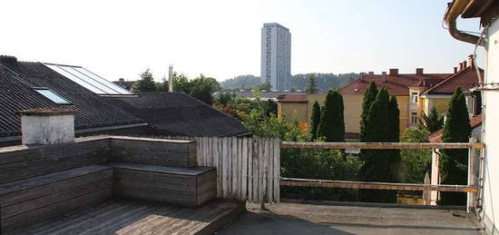 Entzückende Altbau Dachterrassenwohnung in Wels