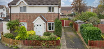 2 bedroom semi-detached house for sale