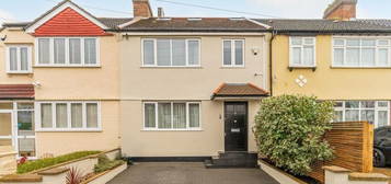 4 bedroom terraced house for sale