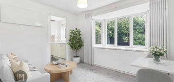 Flat for sale in Crowthorne Close, London SW18