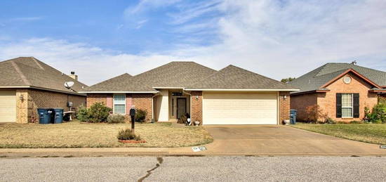 426 Waurika, Enid, OK 73701