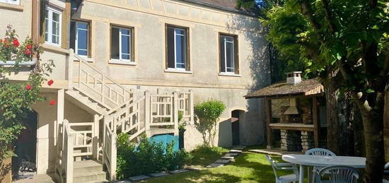 Maison  à vendre, 7 pièces, 5 chambres, 142 m²