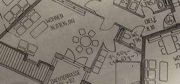 Gepflegte Dachgeschosswohnung mit drei Zimmern sowie Dachterrasse  in Augsburg