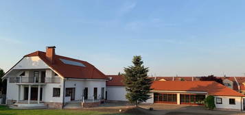 LUKRATÍVNY A VÝNIMOČNÝ PRIESTOR NA PRENÁJOM, Šamorín