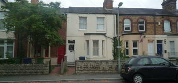 4 bedroom terraced house