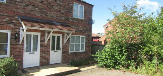 2 bedroom semi-detached house