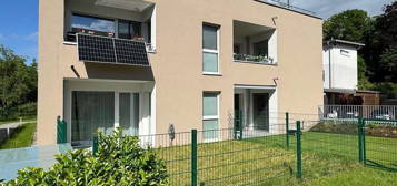 Neubau 2-Zi. Wohnung in Altmünster | Eigengarten | Tiefgarage | Ruhig | Top-Zustand