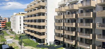 Moderne Neubauwohnung mit großem Balkon und Abstellraum nahe U1 Kagraner Platz - im neuen Wohnviertel Am Langen Felde