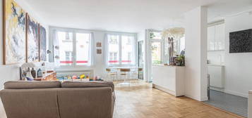 Appartement de 71.50m² avec balcon de 3m², traversant et en très bon état, à 300m du Jardin du Luxembourg