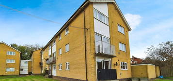 3 bed maisonette for sale