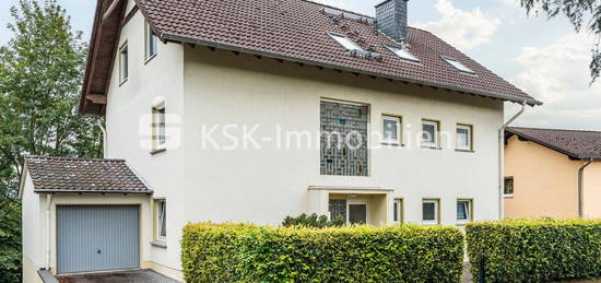 Solide Kapitalanlage! Gepflegtes 3-Familien-Haus in Siegburg Kaldauen!