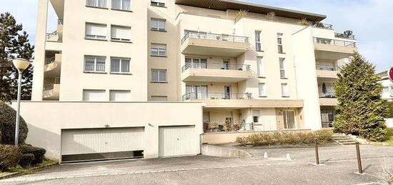 Location appartement 3 pièces 72 m²