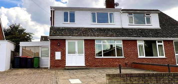 6 bedroom semi-detached house to rent