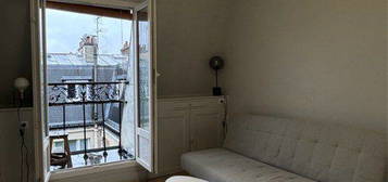 Studio à louer - Paris 17e arrondissement Batignolles-Brochant