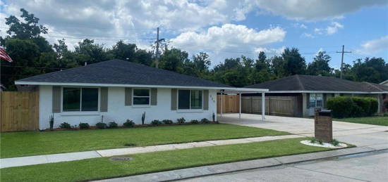 325 Pat Dr, Avondale, LA 70094