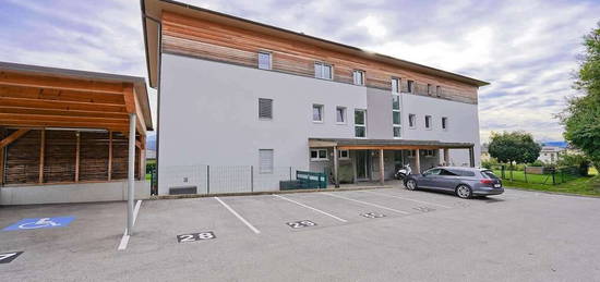 Traumhafte 2-Zimmer-Mietwohnung mit XXL Balkon, Carport und malerischem Bergpanoramablick in Klagenfurt