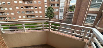 Apartamento en venta en Calle el Coso, 7, Lardero