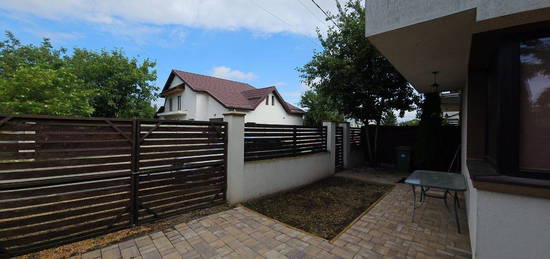 Vand casa in comuna Berceni, strada Lebedelor, langa Sabri Park