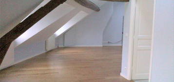 Location appartement 3 pièces 89 m²