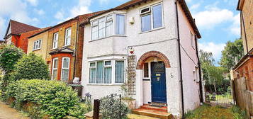 3 bed detached house for sale