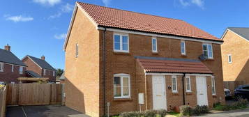 3 bedroom semi-detached house