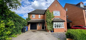 4 bedroom detached house