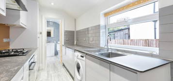 2 bedroom semi-detached house